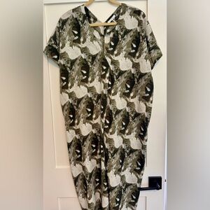 StitchDrop Green and White Marbled Motif Caftan